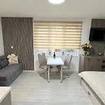 Apartment Perfect *